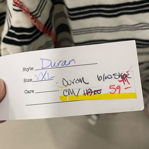 RED Thread Long-Sleeve Striped Top XXL - Picture 5 of 6